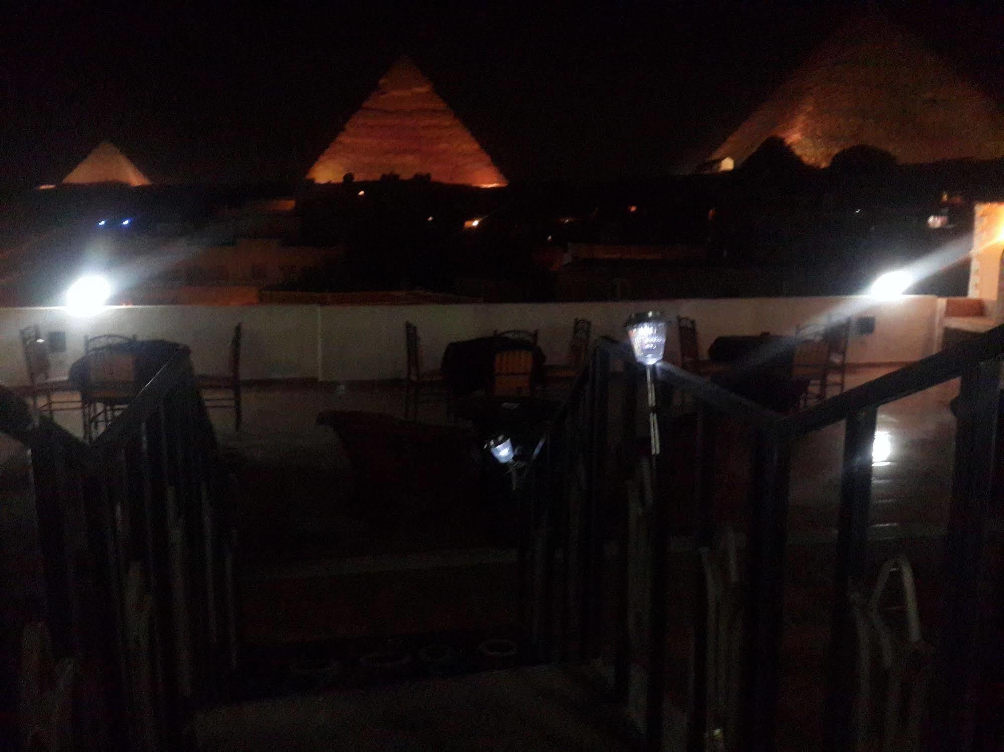 Pyramids Plateau Inn Giza Exterior foto